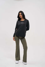 Strachable Black full sleeve t shirt for women for gym in UAE